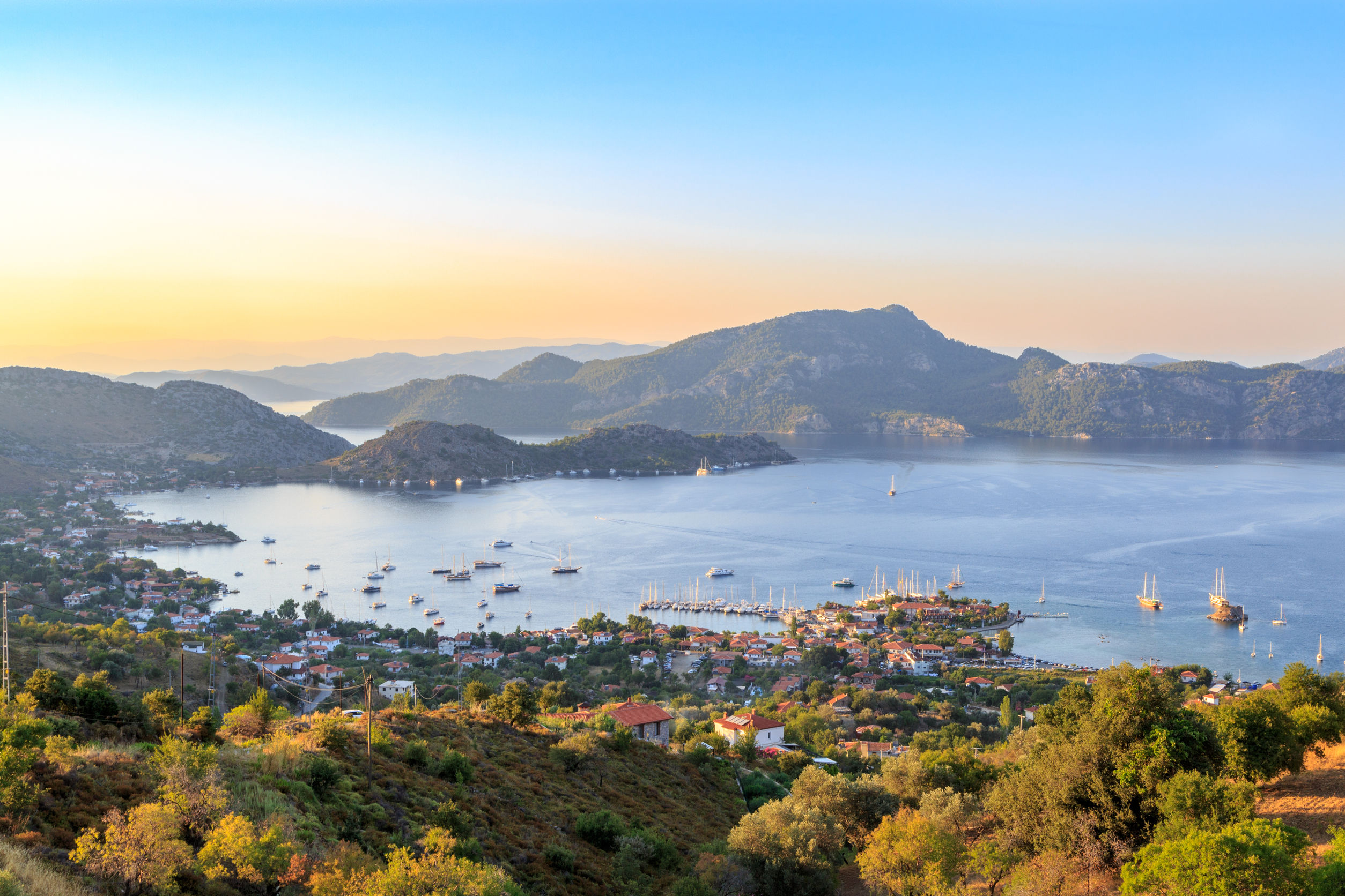 Marmaris-paradisul turistic dintre mari